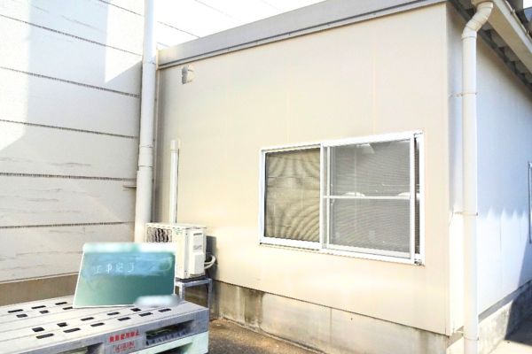 白山市　雨漏り修理　コーキング工事