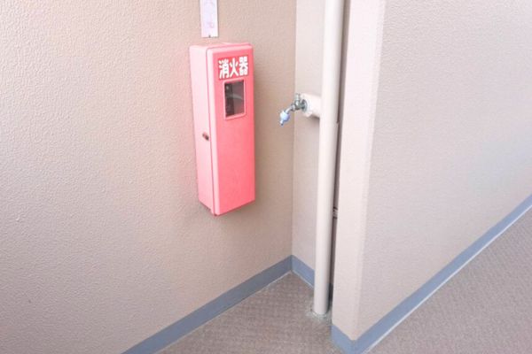 金沢市　マンション　給水配管修理