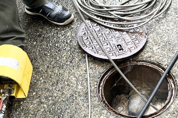 金沢市　アパート　高圧配管洗浄