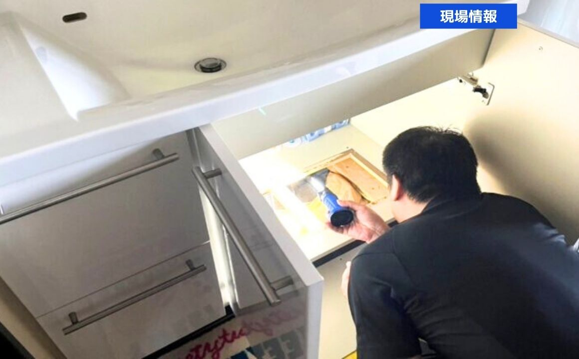 金沢市で水漏れ調査を行いました。エコ給湯器のトラブル事例・室外機からの水漏れ