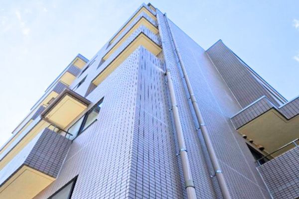 金沢市　マンション　樋交換